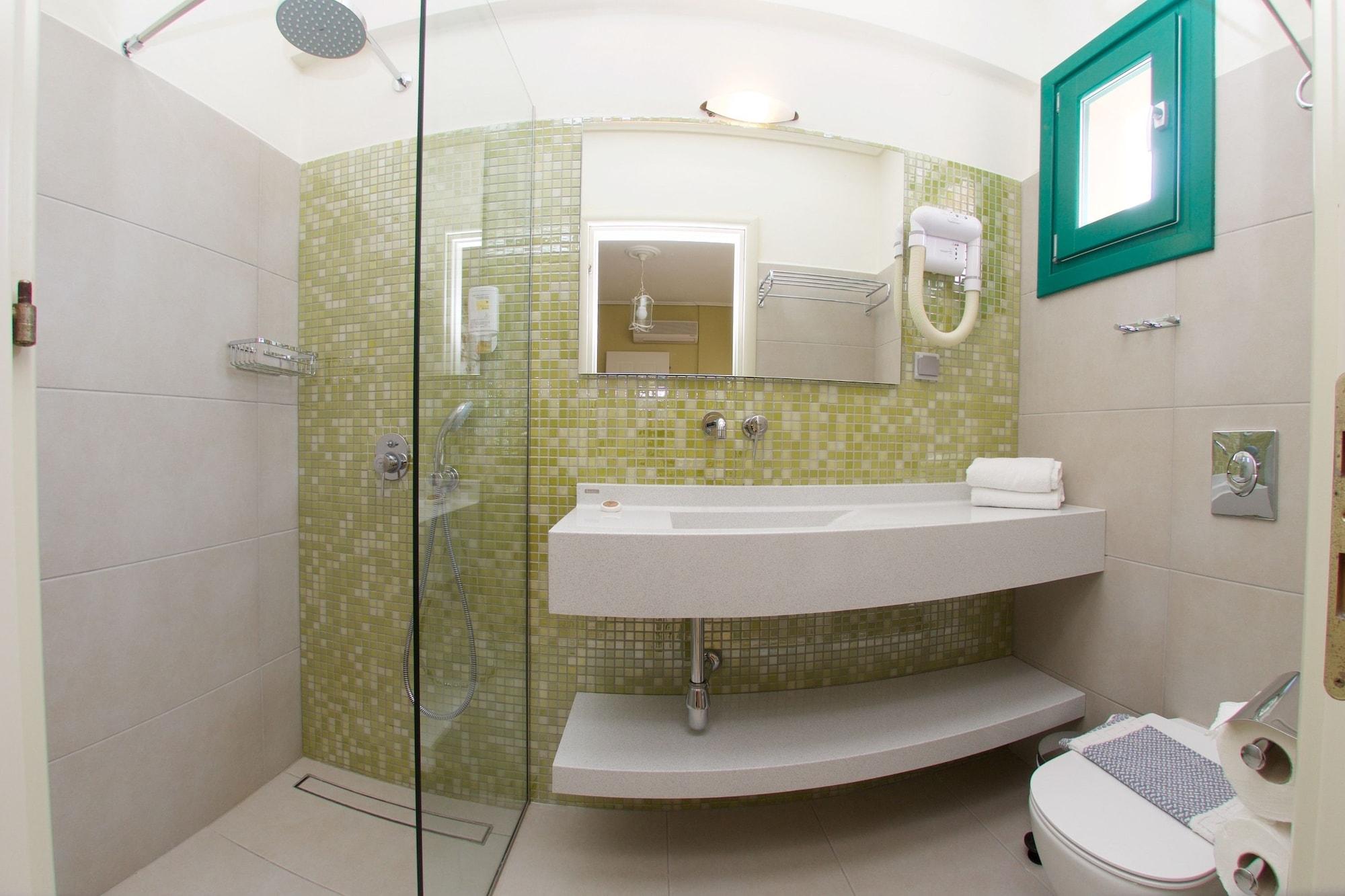 Dafnoudi Hotel Apartments Antipata エクステリア 写真