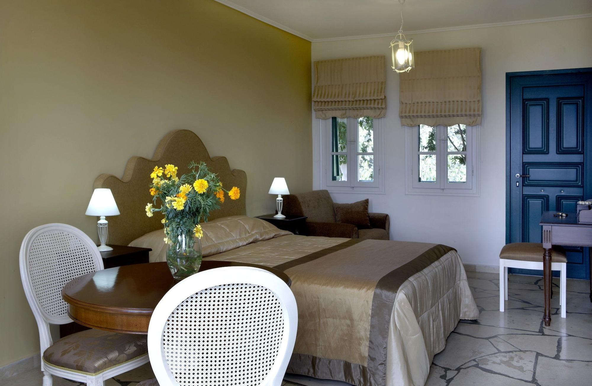 Dafnoudi Hotel Apartments Antipata エクステリア 写真